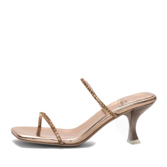 Jeffrey Campbell Mrs. Big Sandals - Picture 2 of 7